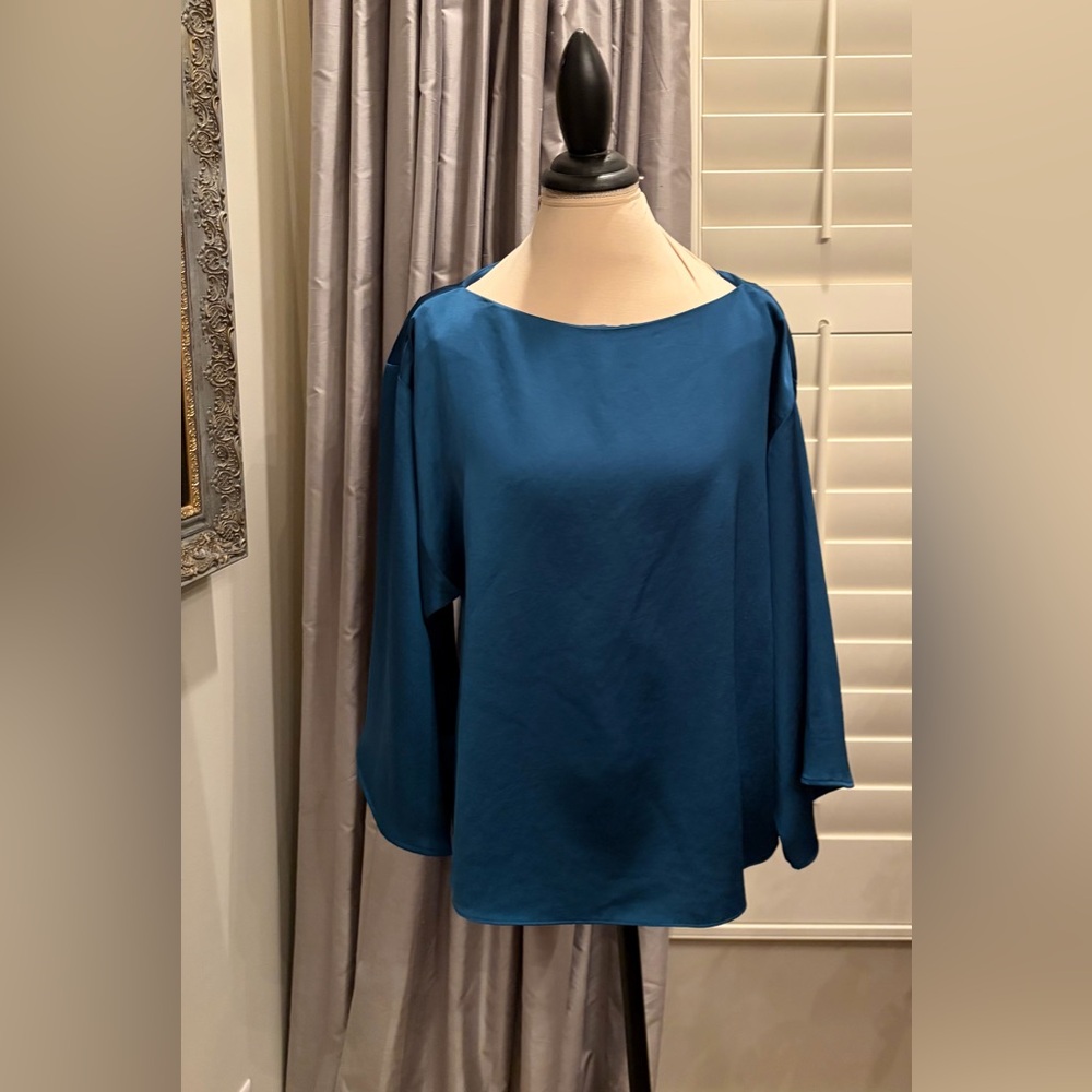 Elie Tahari Top